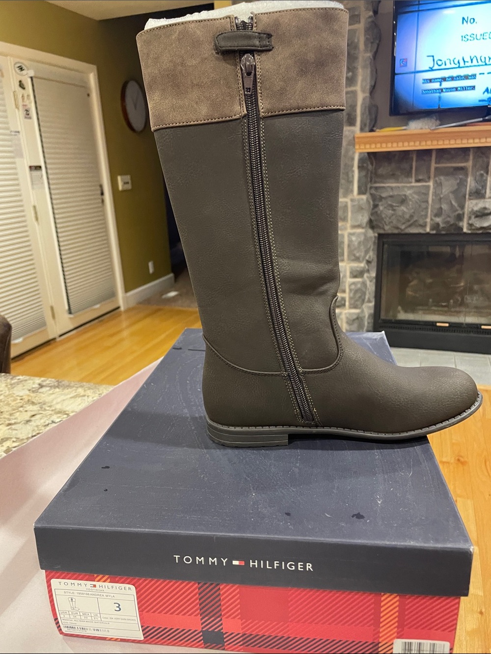 NWT Tommy Hilfiger Girl Tall Side-Zip Riding Boot in Dark Brown with Suede Cuff